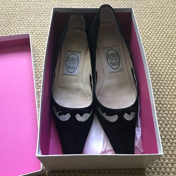 Emma Hope black court shoes - Picture 1 of 10